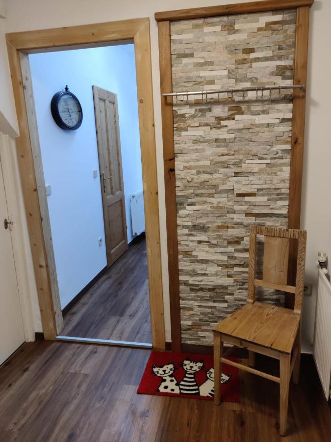 Ferienwohnung-Dachgeschoss Familie Mayer Krems an der Donau Exterior foto